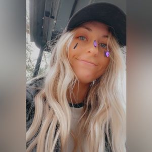 Meet your Posher, Liv